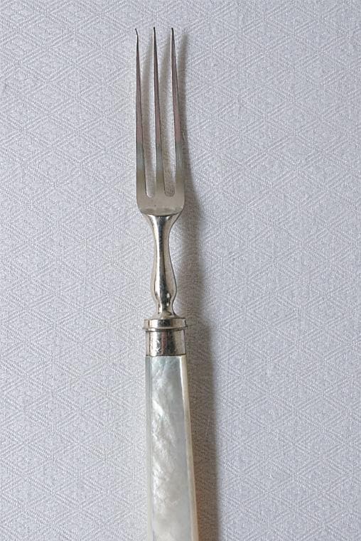 イギリスアンティーク　白蝶貝　マザーオブパール　カトラリー　フォーク＆ナイフ　B