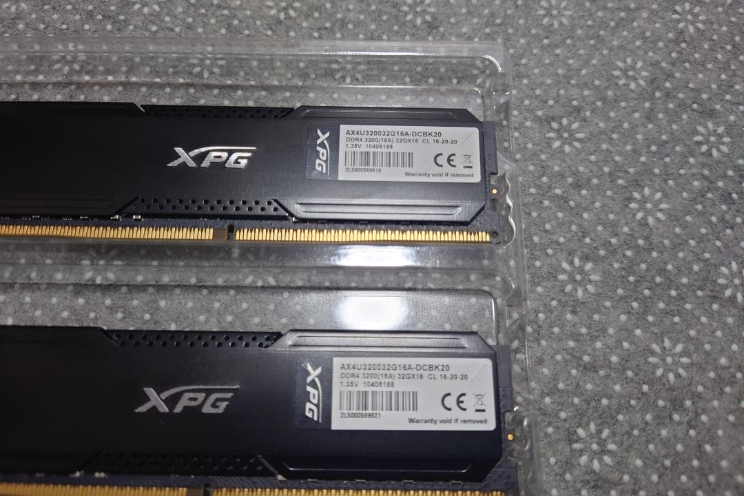 XPG 64GB DDR4 メモリー 3200MHz 32GB×2枚 ADATA