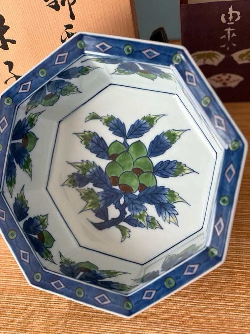 源右衛門　染錦八角形　栗絵　菓子鉢 未使用　 共木箱入　栞