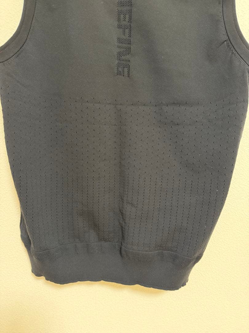 最終値下げ‼️ ブリーフィング ニット　ベスト　メンズ　ゴルフ　黒　L