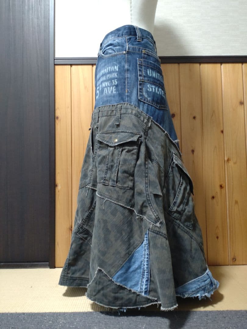 ★ ミリタリー カモフラ柄 デニム MIX 英字抜染 リメイク ロングスカート★