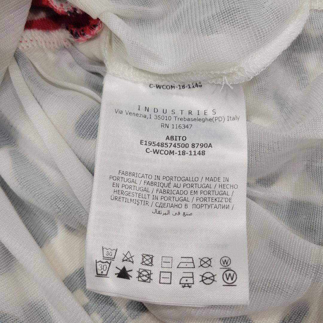 モンクレール　MONCLER　お洒落　ロゴ　ワンピース　ドレス　ノースリーブ