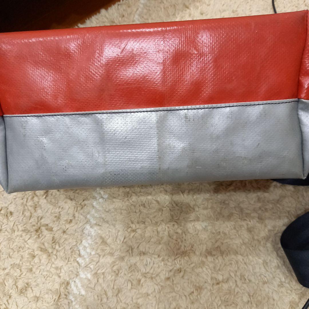 FREITAG メッセンジャーバッグ グレー/レッド