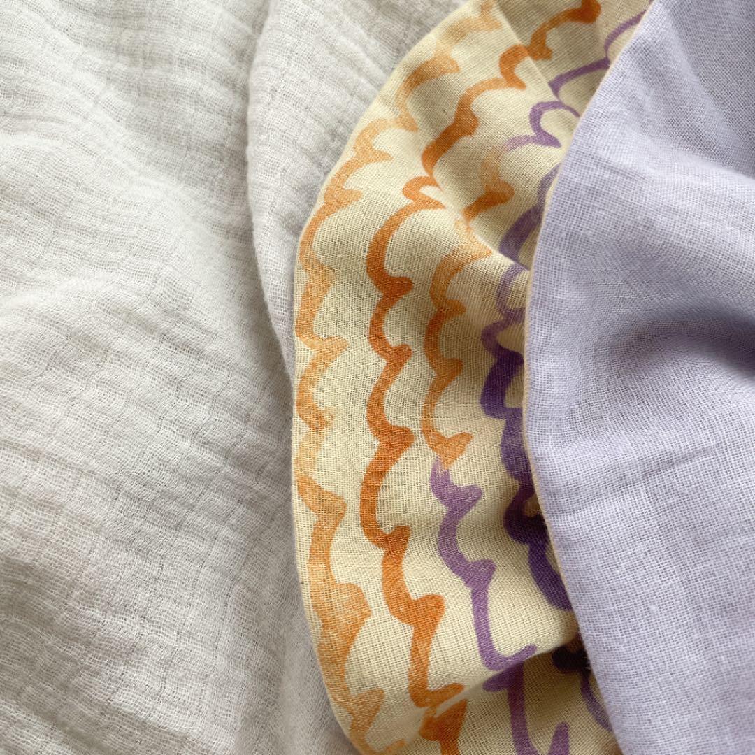 再販★なみなみ水彩×ライラック★ ハンドメイド　リバーシブル　スタイ