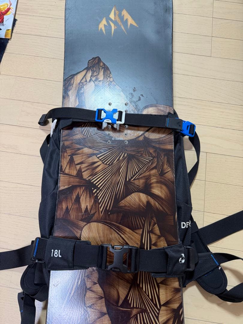 JONES バックパック 18L DEEPER