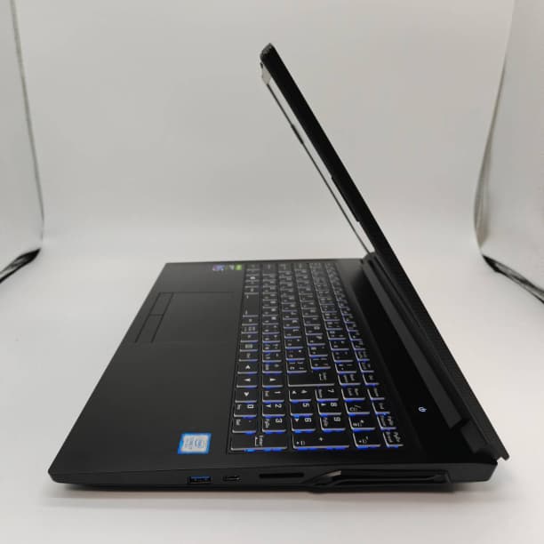 GTX1650 フルHD 15 マウス i7-9 SSD512GB オフィス