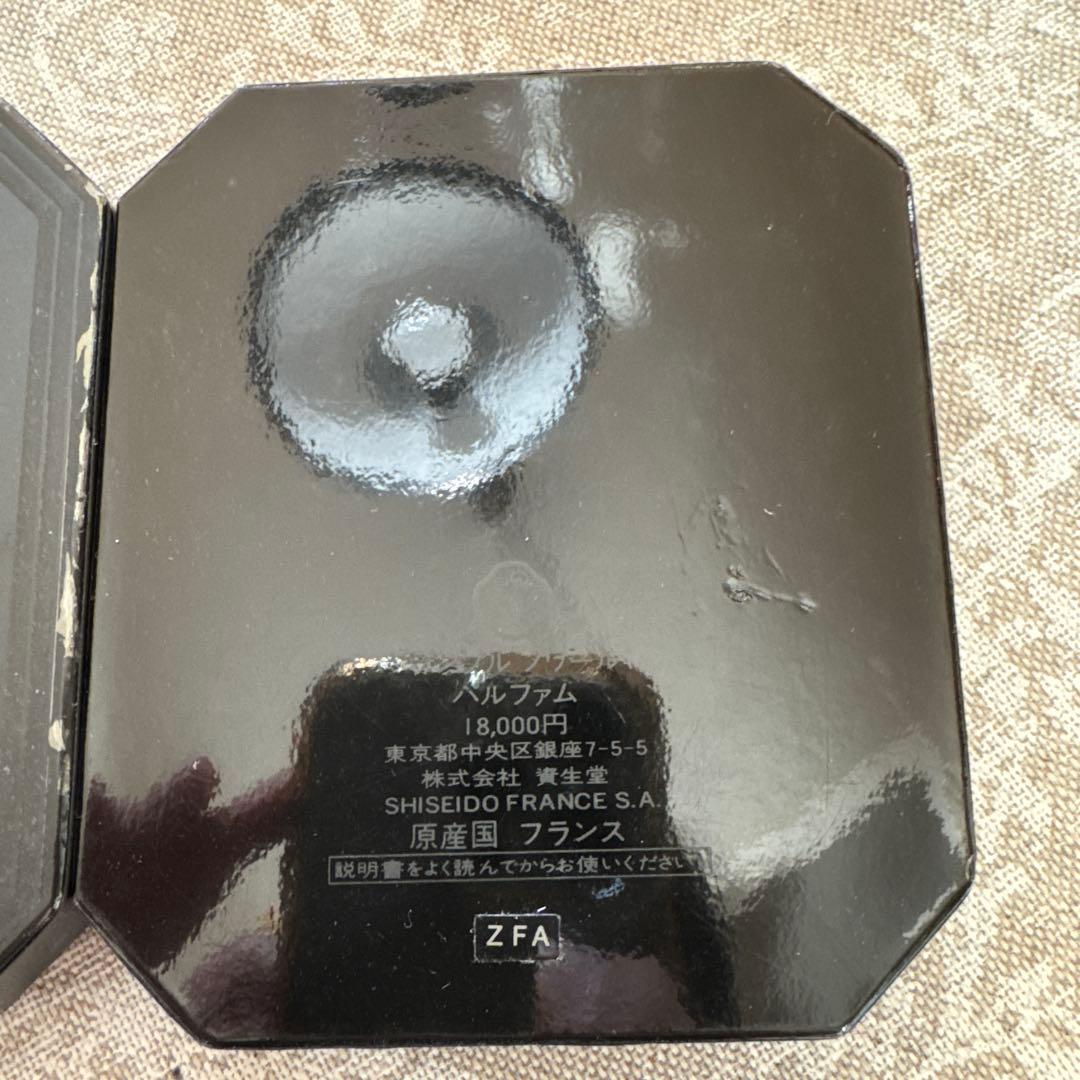 資生堂 ノンブルノワール パルファム