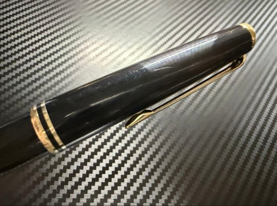 美品 モンブラン クラシック 万年筆 ブラック F 細字