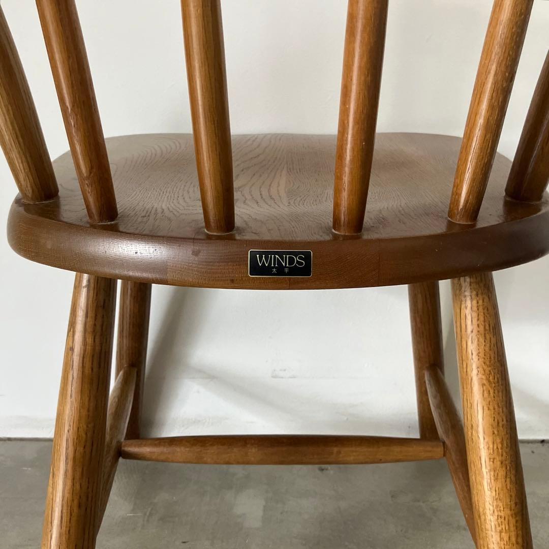 ナチュラルなウィンザーチェア①