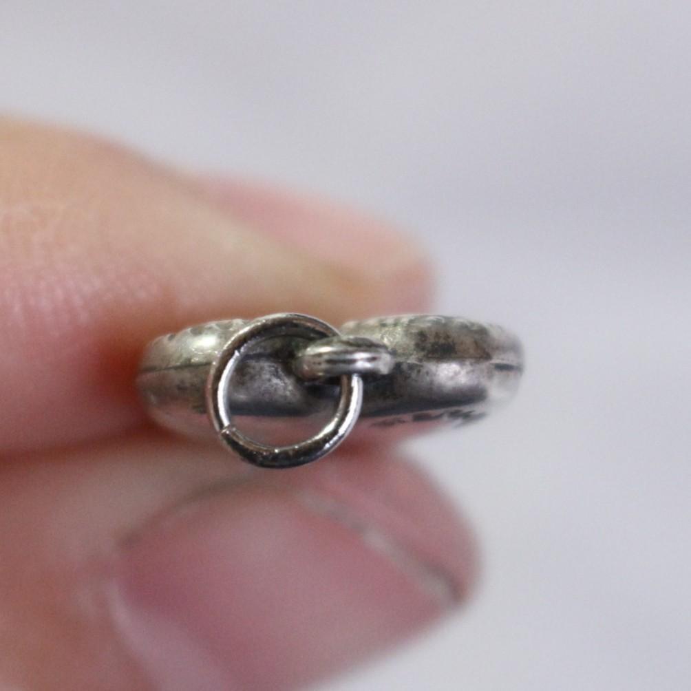 30s　スウィートハートジュエリー 　唐草 古着　渦巻　チャーム 波　アールデコ