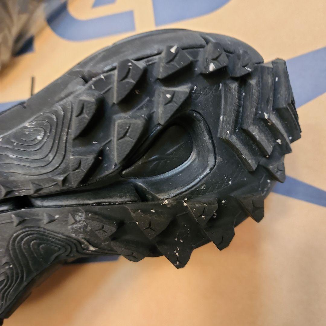 ジグキネティカ2.5エッジ　リーボック