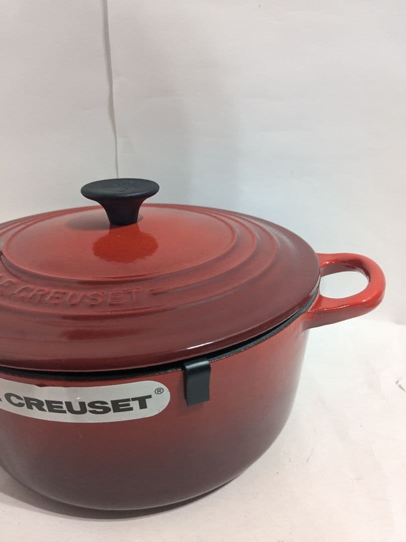 Le Creuset ル・クルーゼ 22cm　ココット　両手鍋　チェリーレッド