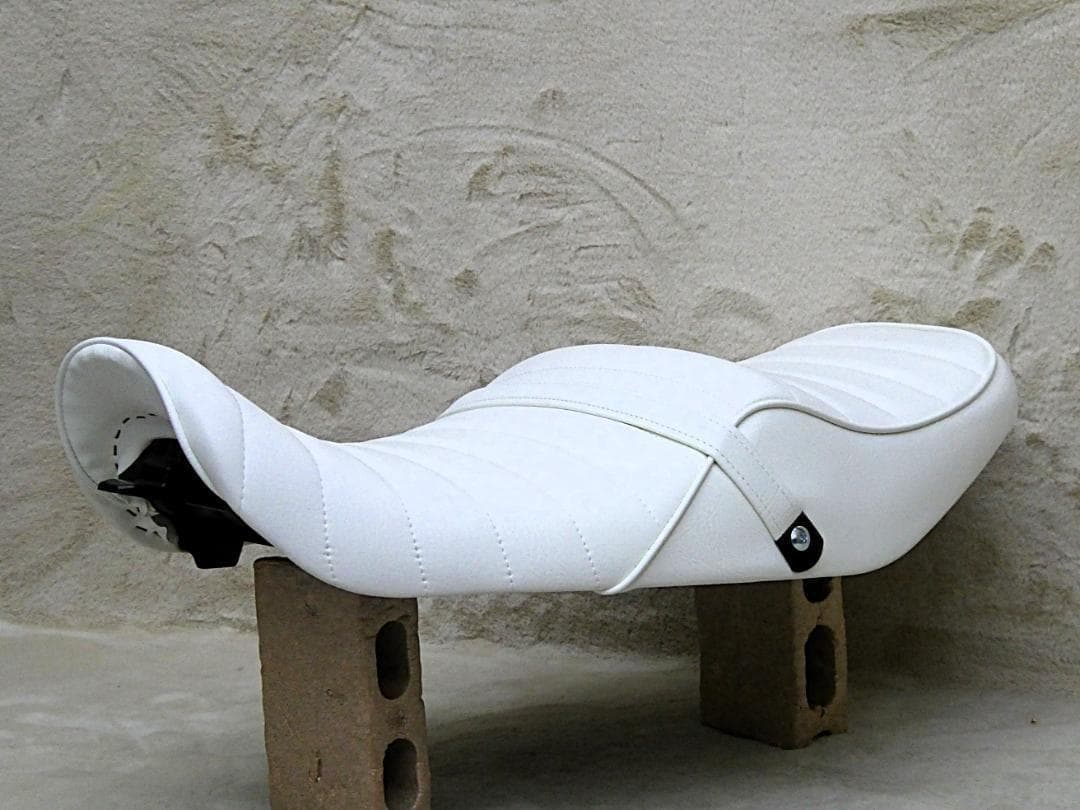 ゼファー400前期・初期　白皮　タックロールシート/C1-4