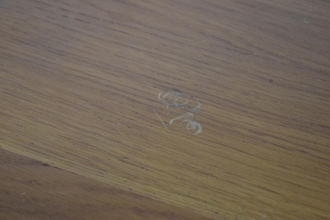 クラッシュゲート ノットアンティークス　コンベックスⅢ スツールS　e