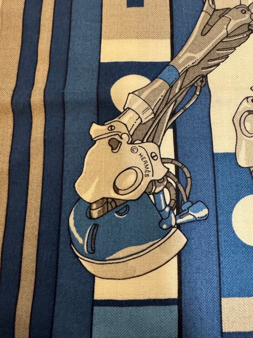 HERMES エルメス ストール スカーフ 100 馬柄 ブルー 箱付き