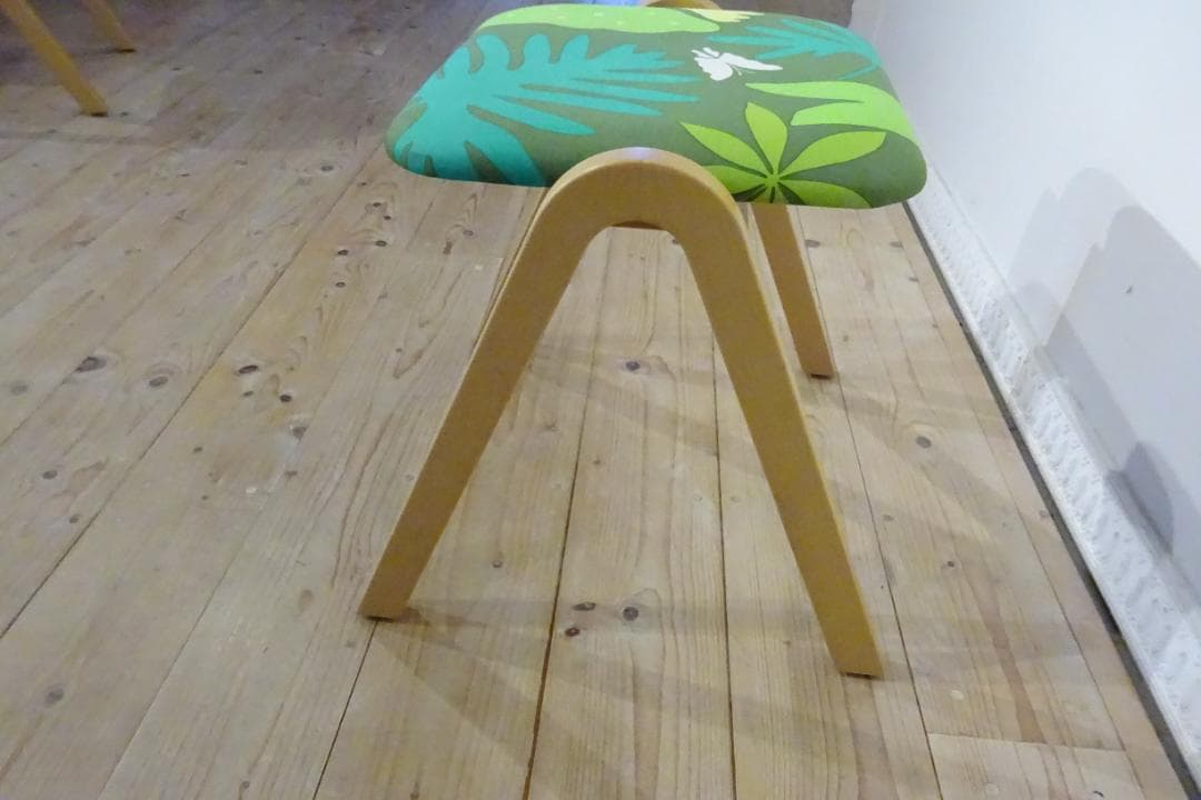 宮崎椅子製作所　Astool 小泉誠デザイン　補助椅子　北欧スタイル　F　美品