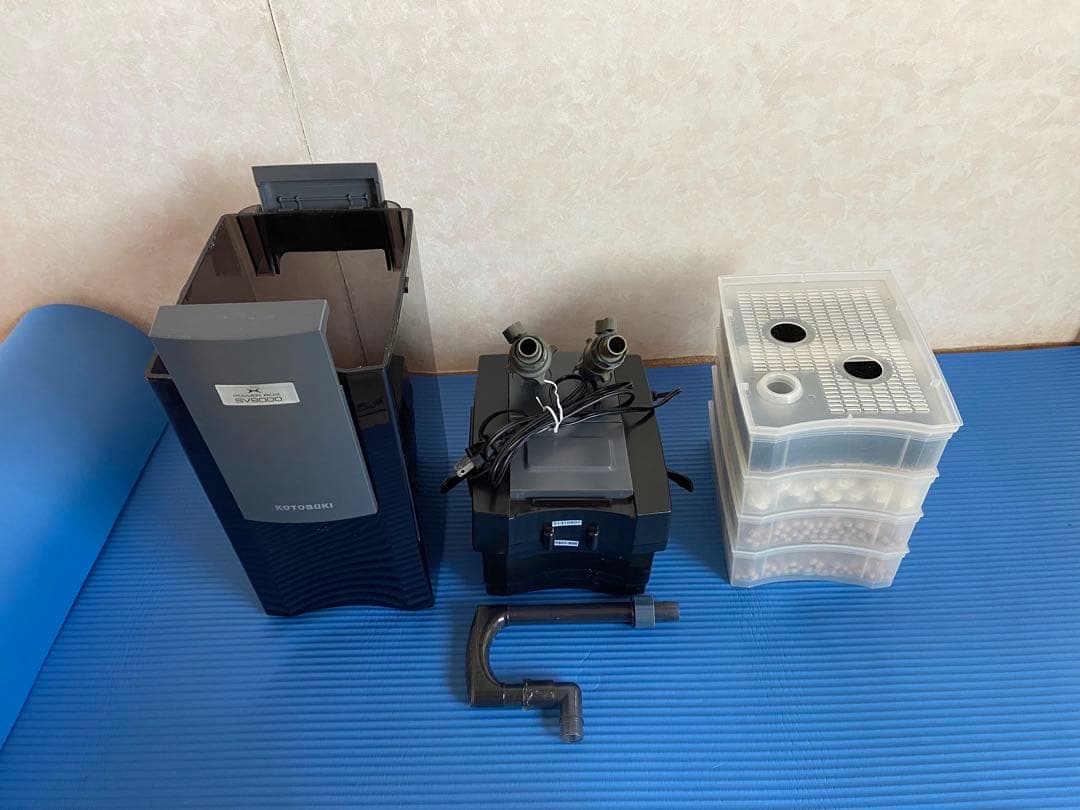 【引き取り限定】ガラス水槽90×30×36とSV9000外部フィルターのセット