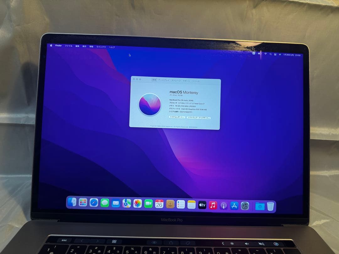 MacBook Pro 15インチ 2016 i7/16GB/500GB