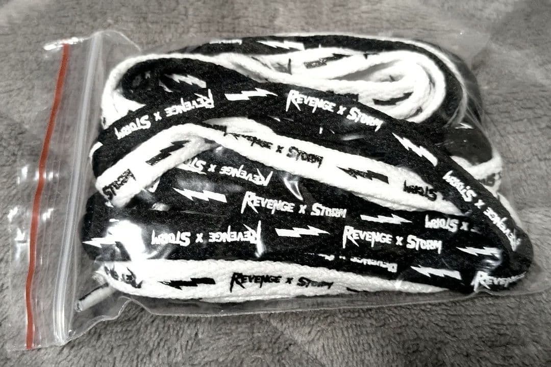 呪術廻戦×MAPPA×MIKIOSUZUKI コラボスニーカー【 帳 】