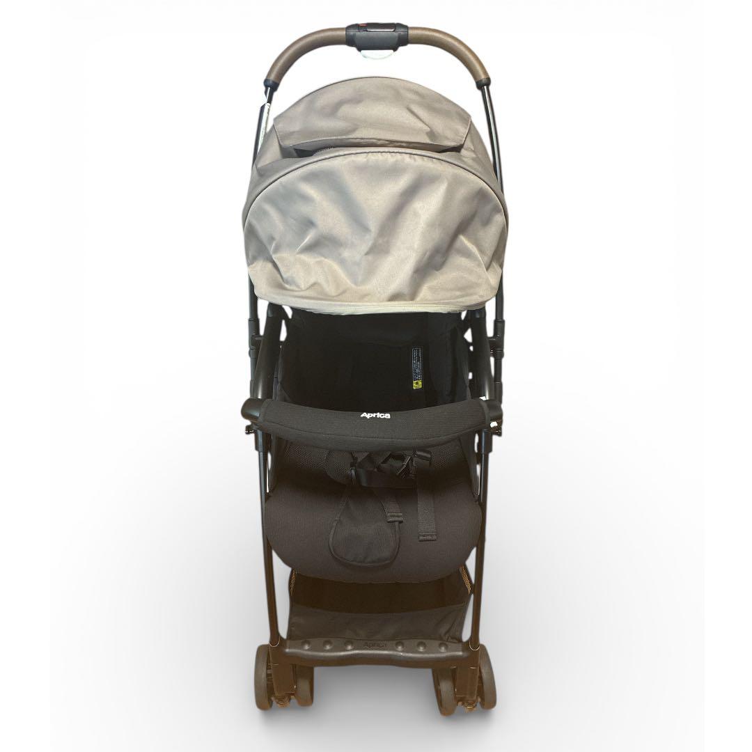 【美品】Aprica2024年モデル カルーンエアーメッシュAC　両対面　軽量