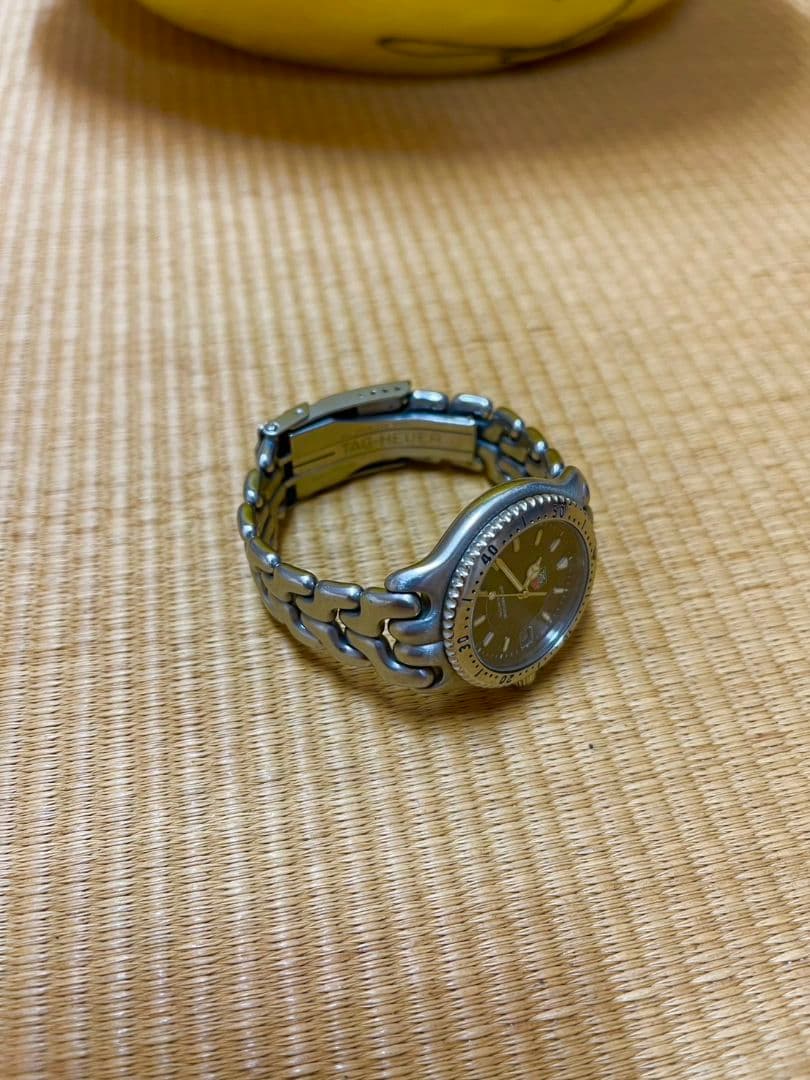 タグホイヤープロフェッショナル200m ステンレススチール クオーツ