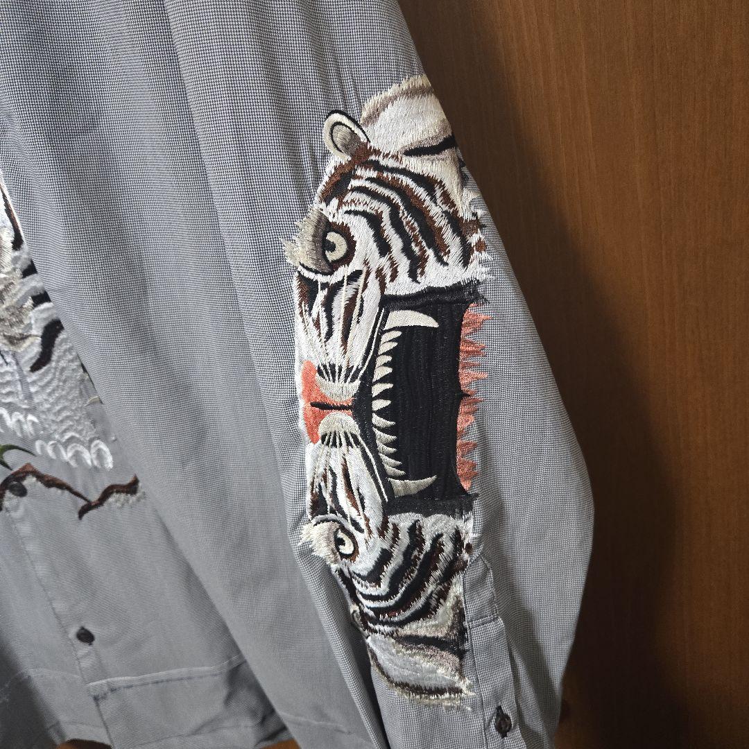 ダブレット タイガーエンブロイダリー シャツ Mサイズ