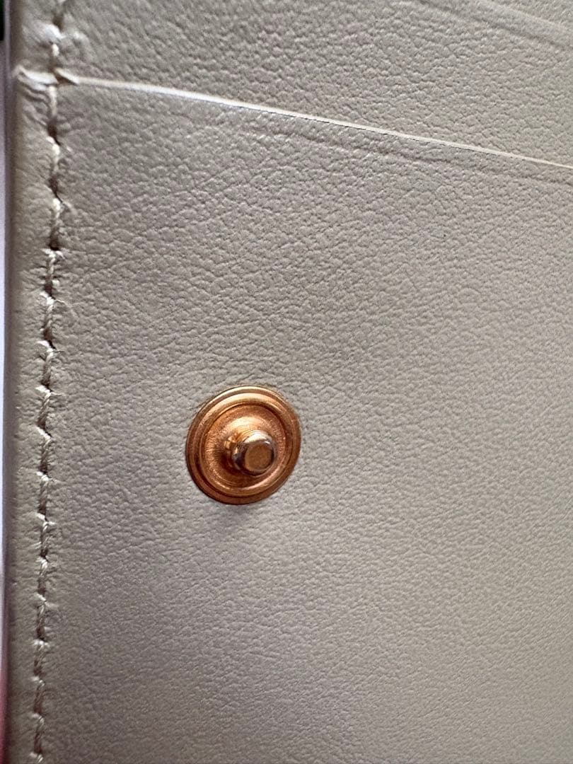 2つ折り財布【ボッテガヴェネタ】