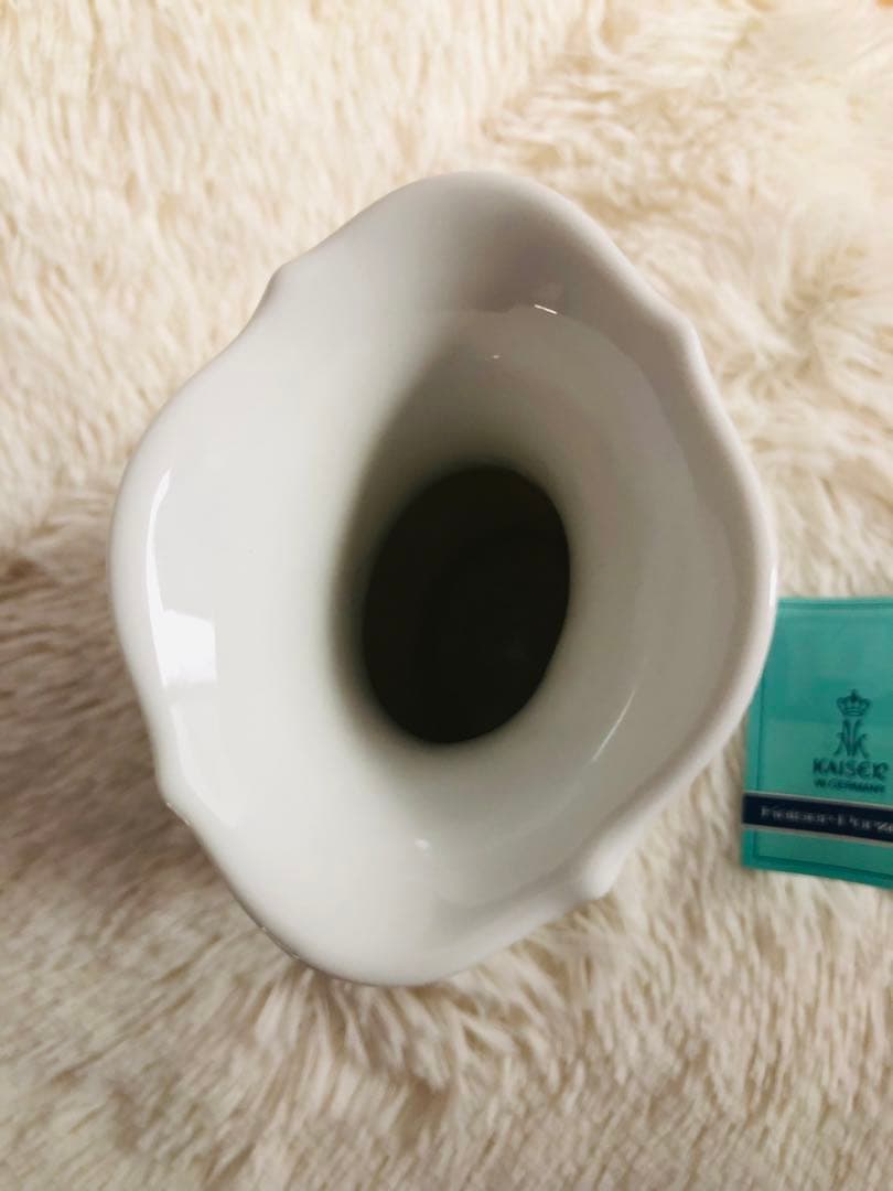 カイザー花瓶 高い芸術性 西ドイツ製Ak kaiserヴィンテージ陶器の白い花瓶