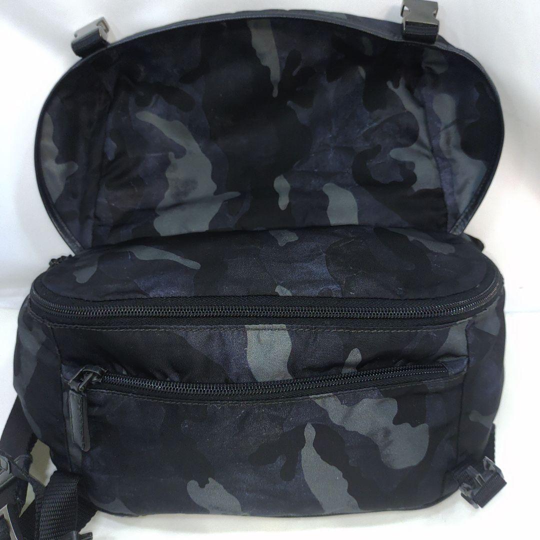 【美品】プラダ メッセンジャーバッグ レザー×ナイロン 迷彩 黒系 VA0994