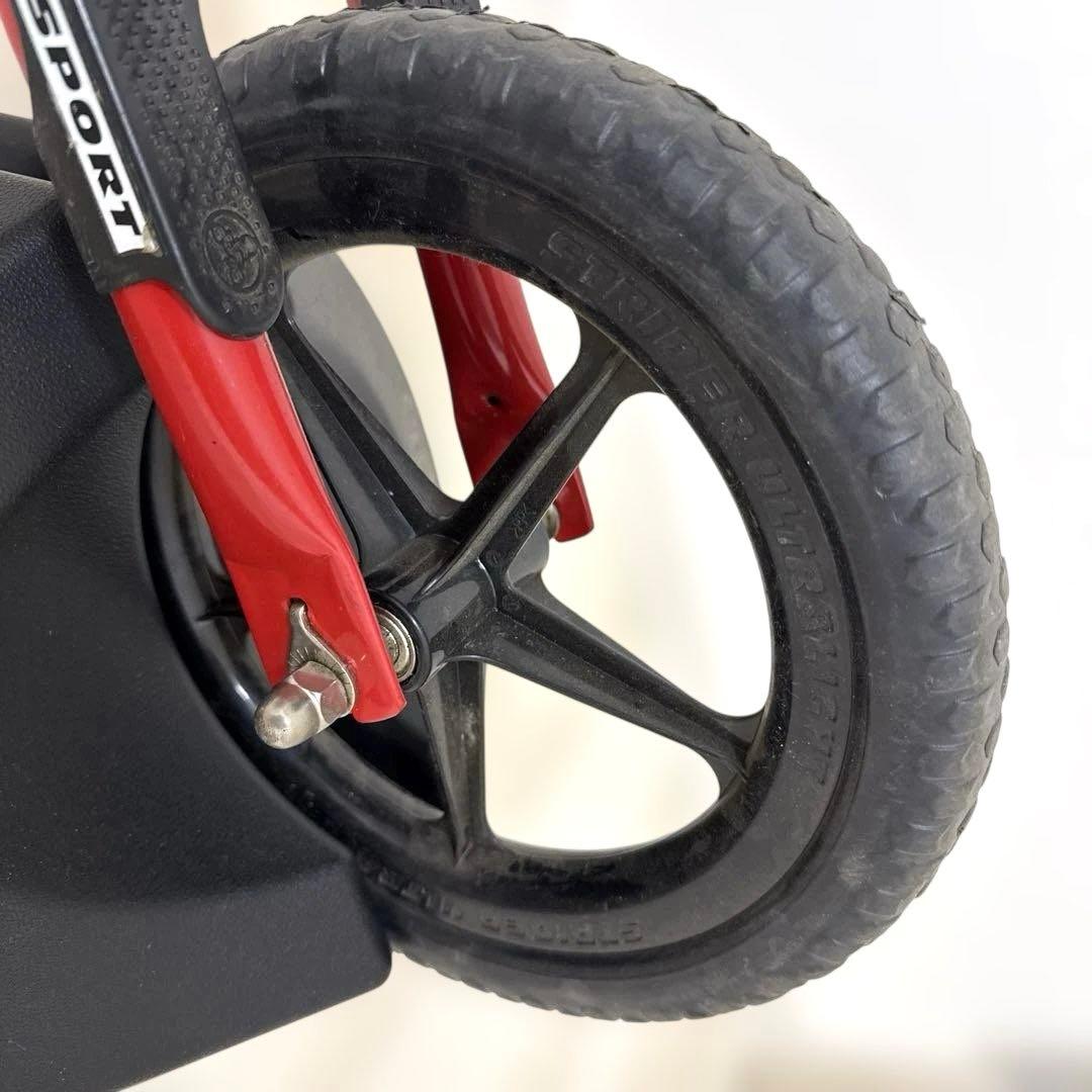 ストライダー　STRIDER スポーツモデル　レッド　12インチ スタンド付