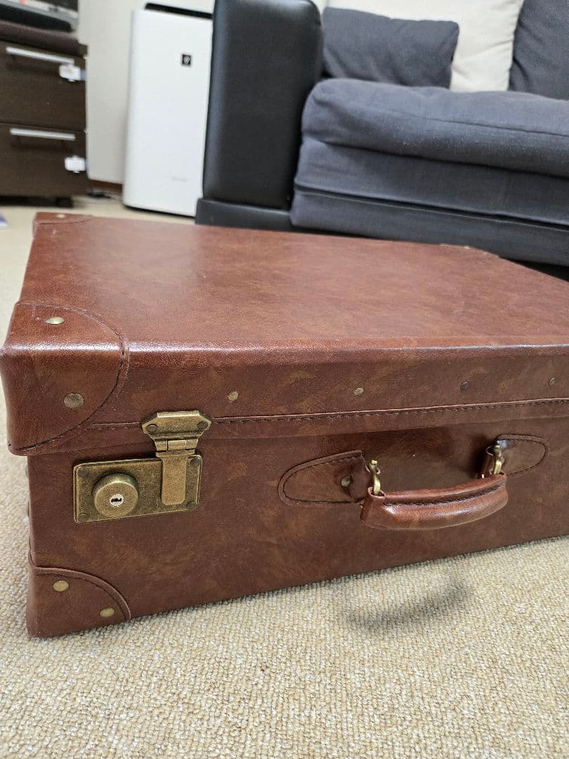 【鍵付き】ファンタスティックビースト　ニュートスキャマンダートランクケース