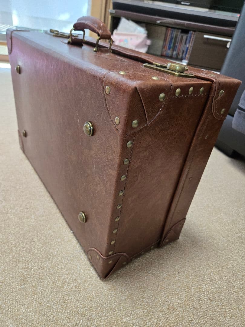 【鍵付き】ファンタスティックビースト　ニュートスキャマンダートランクケース