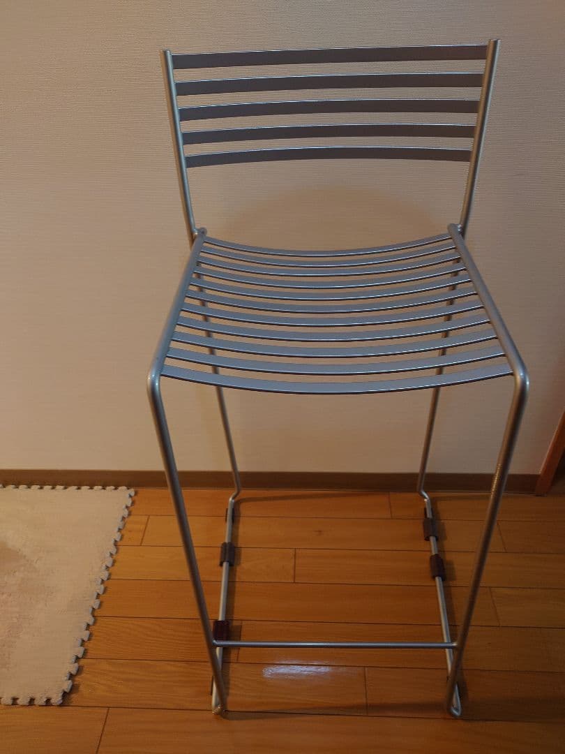 美品　ハイスツール　シルバー　金属　ハイチェア　カウンターチェア