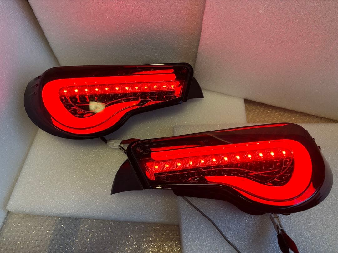 ★美品★valenti Revo テールランプ　86/BRZ ZN6 ZC6