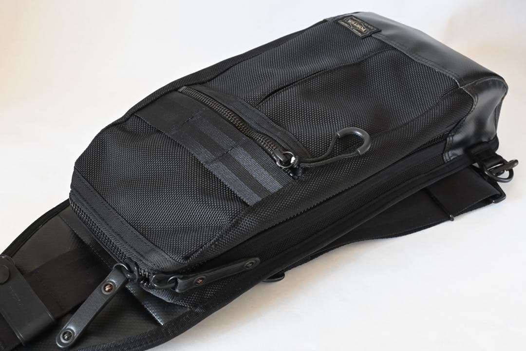 極美品 ポーター ヒート スリング ショルダーバッグ ボディバッグ 黒