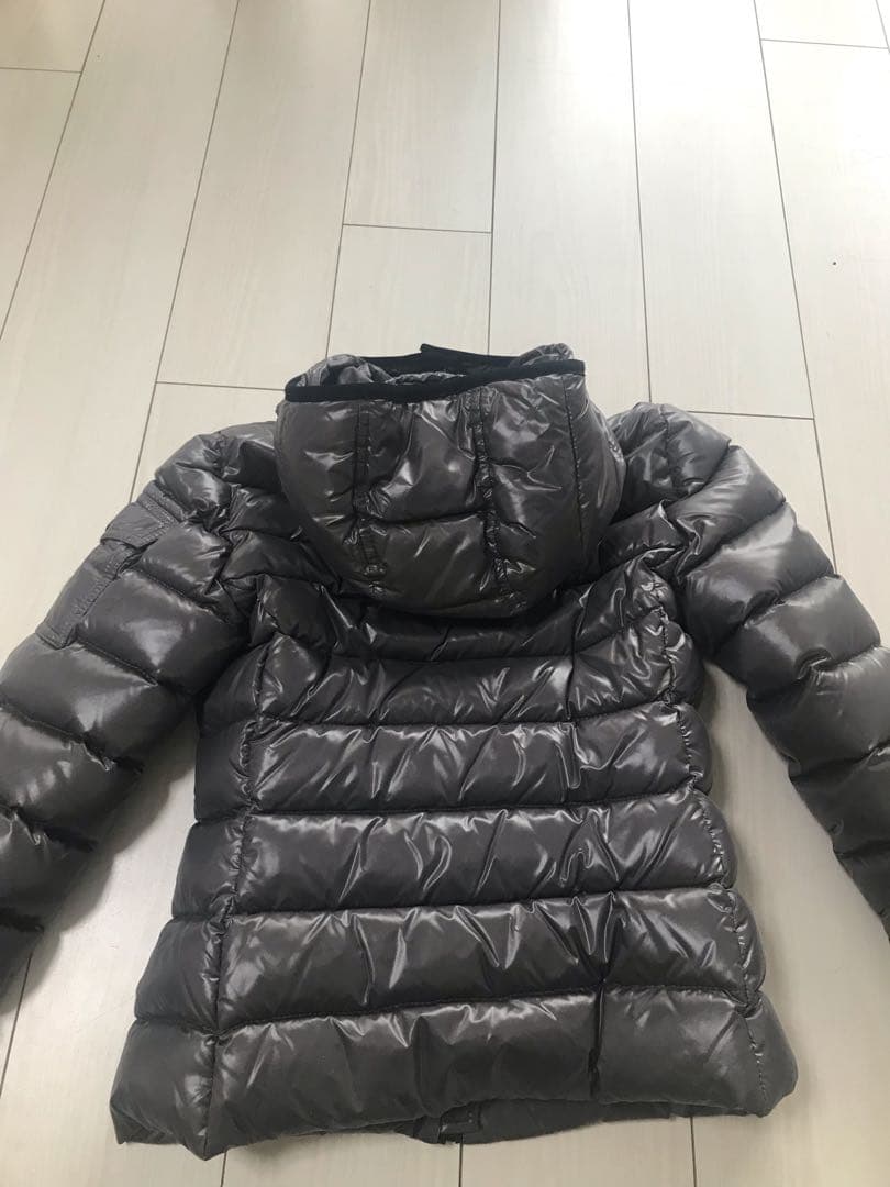 2月まで限定値下げ！モンクレール　希少❗️ショートダウンジャケット　xs 美品