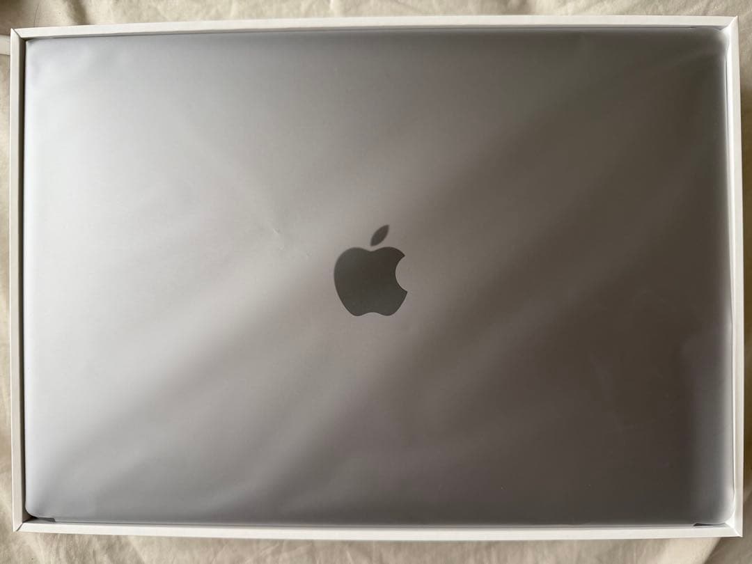 Apple MacBook Air (M1, 16GB) 512GB US配列