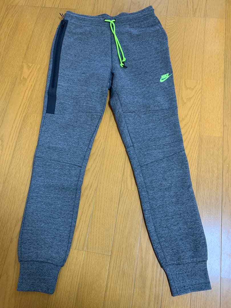 未使用 NIKE テックフリース セットアップ M TECH FLEECE
