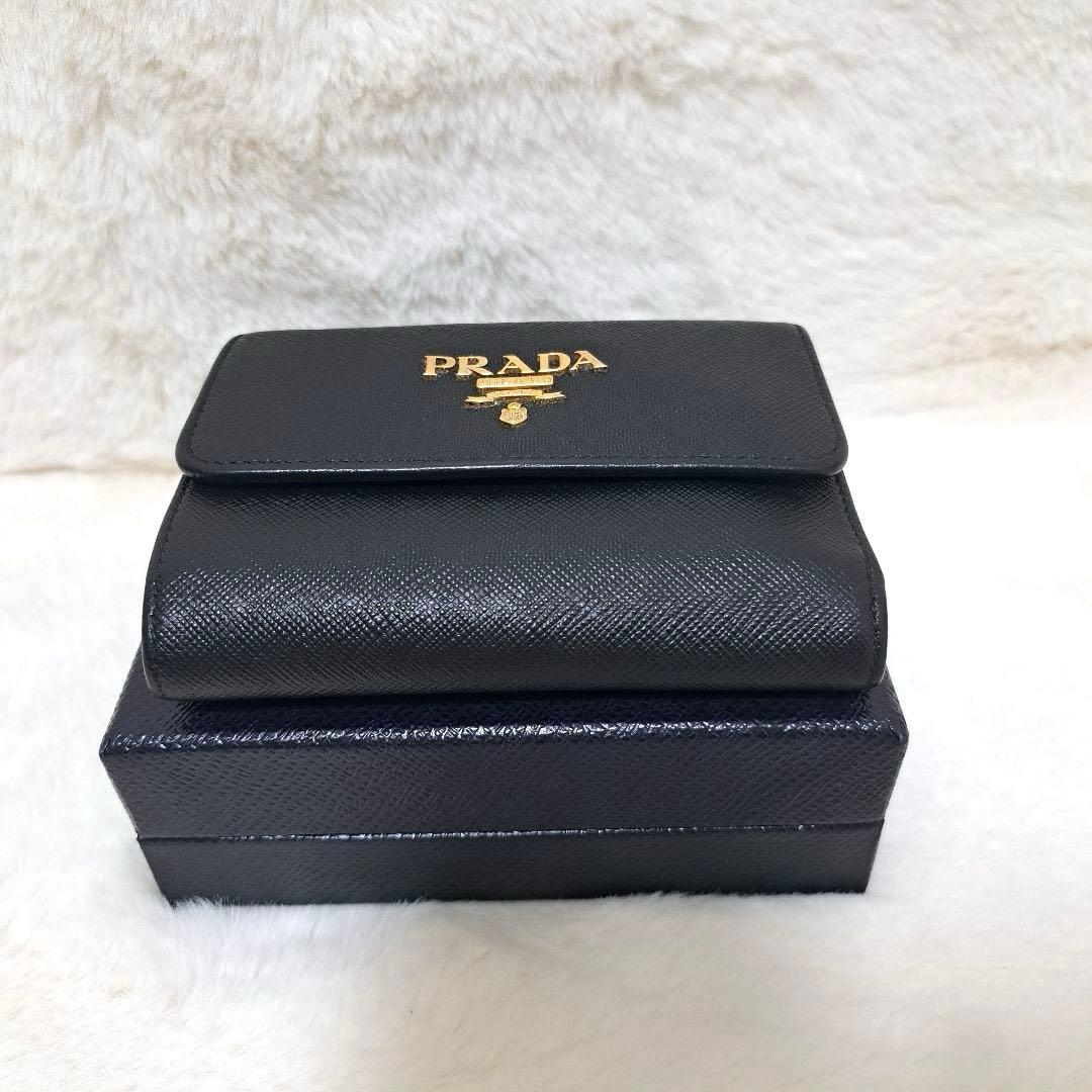 ✨極美品✨プラダ　三つ折り　サフィアーノ　ジッパー付きウォレット　ブラック