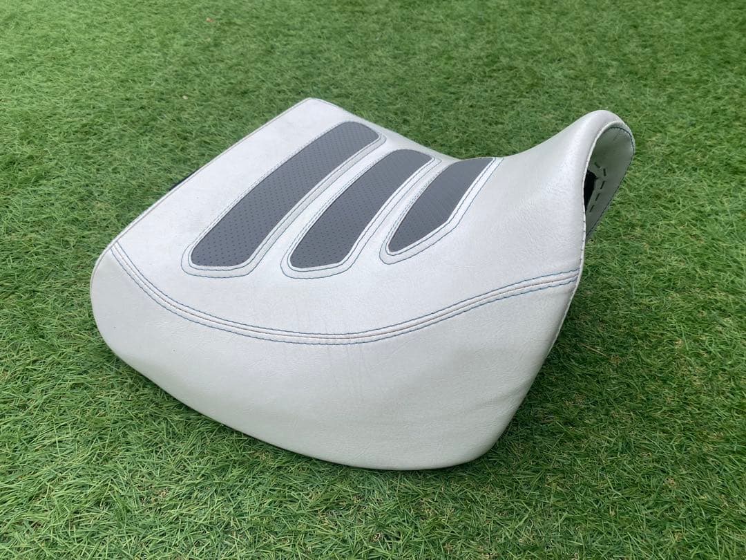 中古 美品 ハーレーダビッドソン パンアメリカ シート カスタム 純正ベース