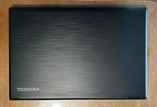 Toshiba 15.6インチ ノートPC ブラック