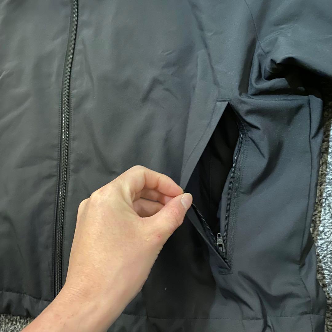 アディレニウム シーズン3 ジップ トラックトップ　adidas レディース