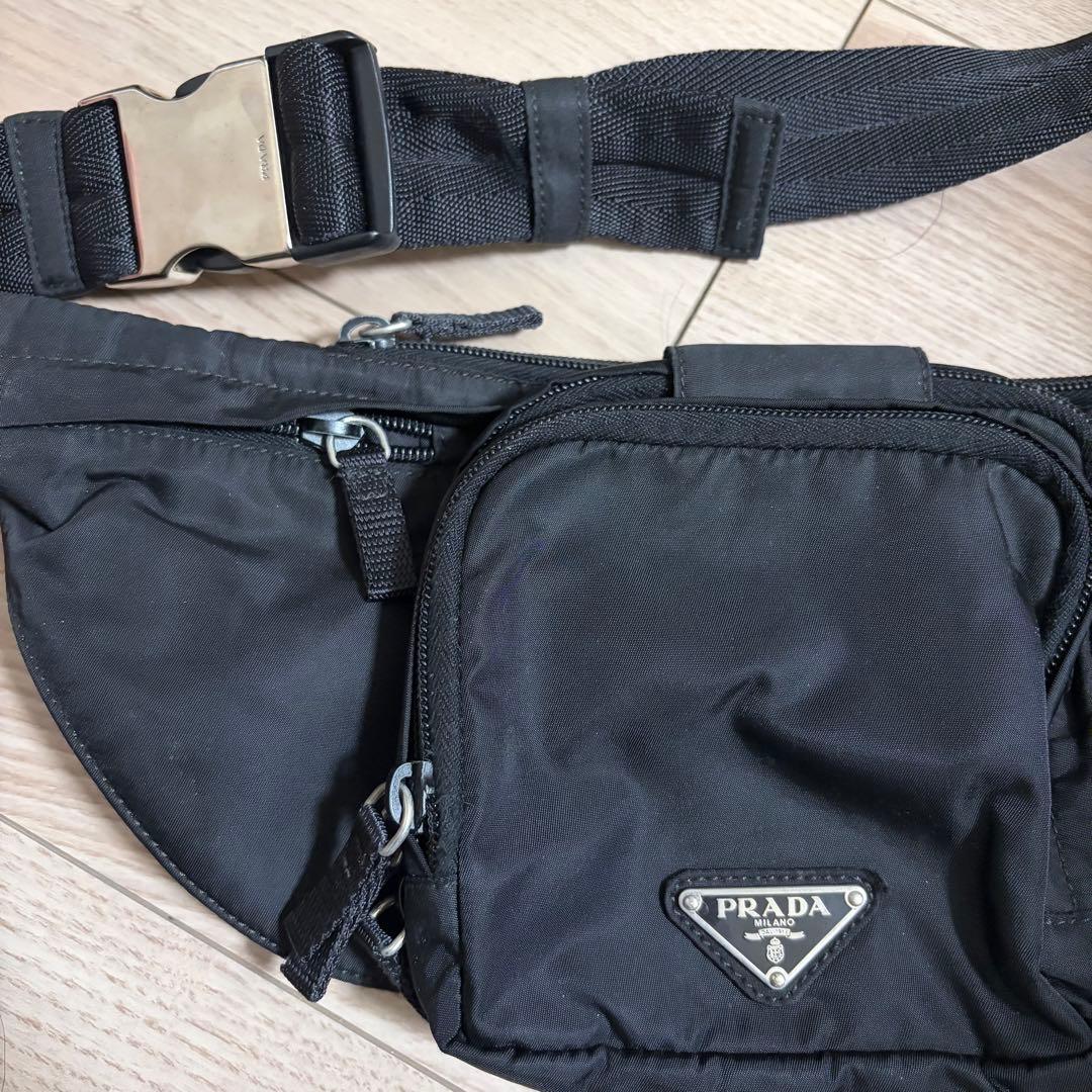 PRADA ブラック ナイロン ボディバッグ ウエストポーチ プラダ