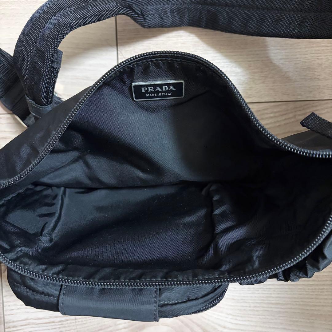 PRADA ブラック ナイロン ボディバッグ ウエストポーチ プラダ