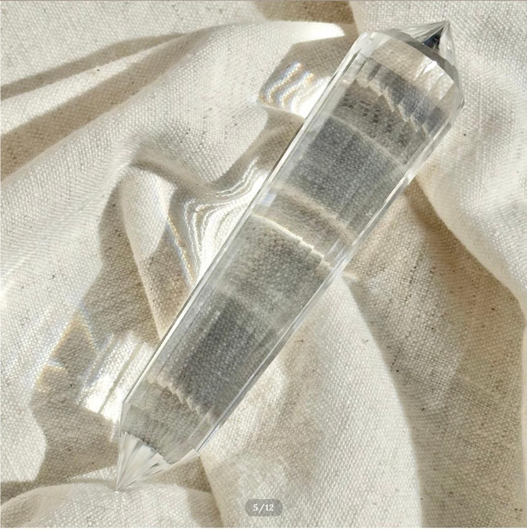 プレミアムクオリティ【水晶　ロッククリスタル】ヴォーゲルワンド クリスタル