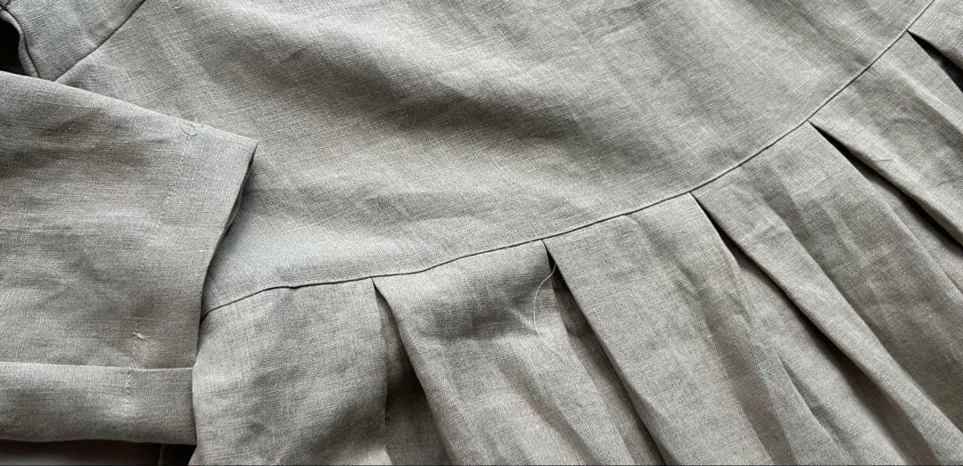 【いずみごページ】linen真赤布バック＆フラックス生成りワンピース