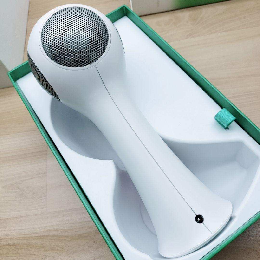 ほぼ未使用品⚡️付属品完備 トリア パーソナルレーザー 4X Tria 脱毛器