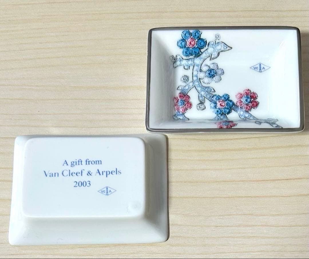 ヴァンクリーフ&アーペル　ミニトレイ　ペア　※美品