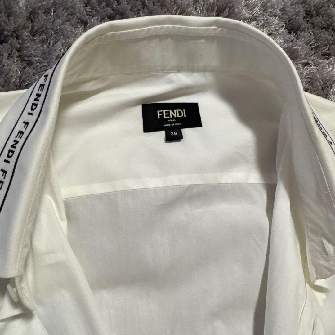 FENDI ホワイト長袖シャツ 39(Mサイズ)