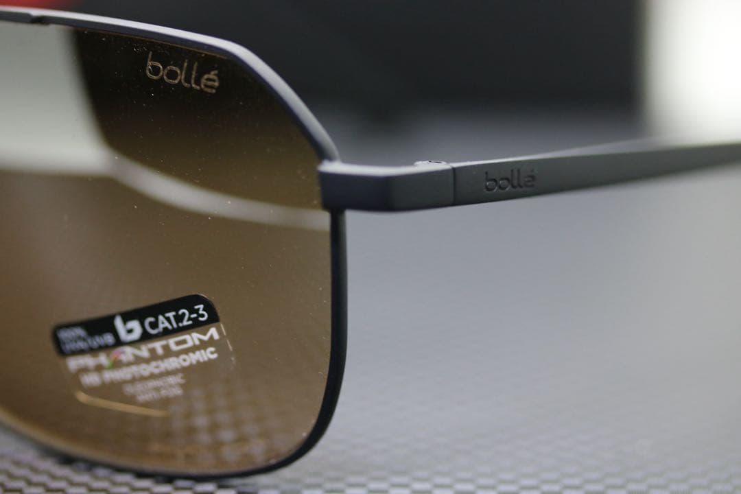 【bolle】 NAVIS 調光レンズ